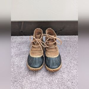 Sorel duck boots